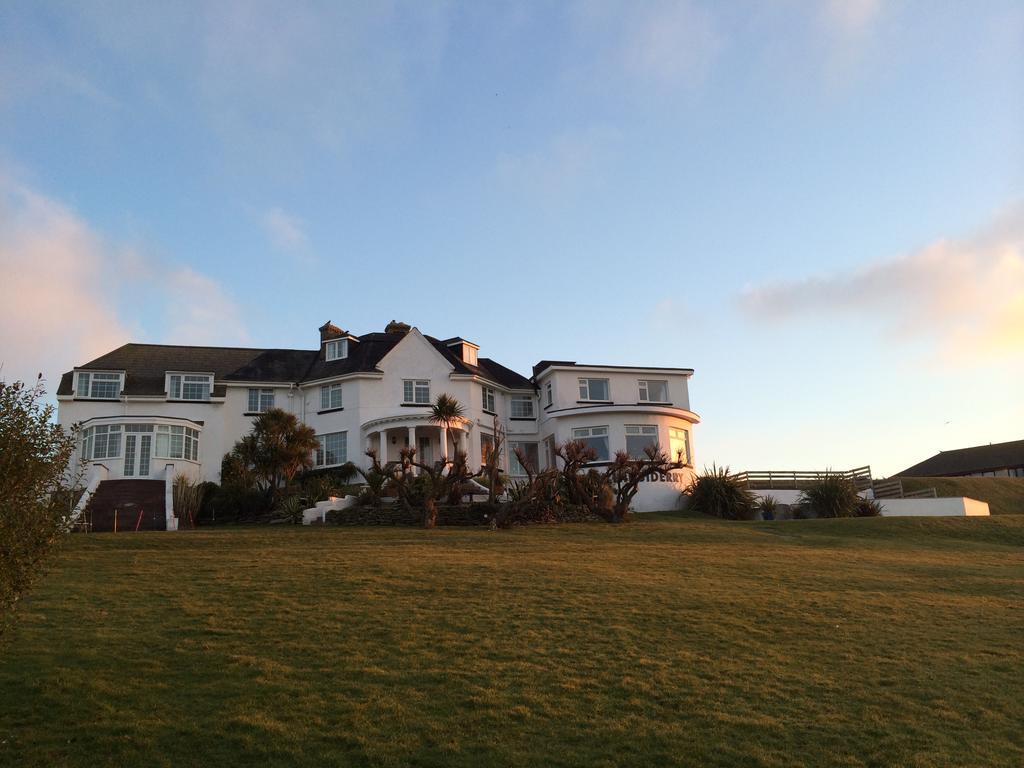 The Whipsiderry Hotel